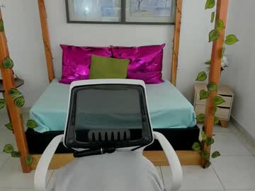 conie love69