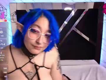 lilith curvy