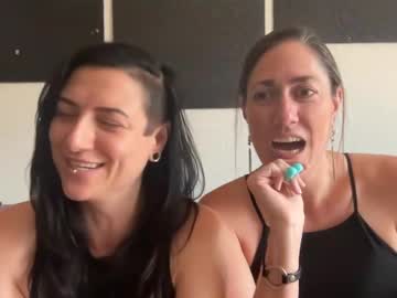 smiles n smut